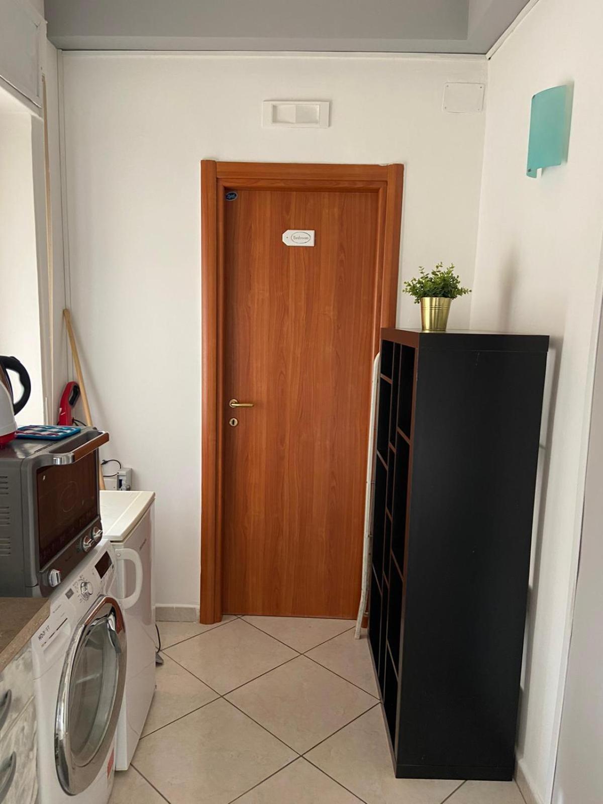 Bedroompompei With Free Parking Екстериор снимка