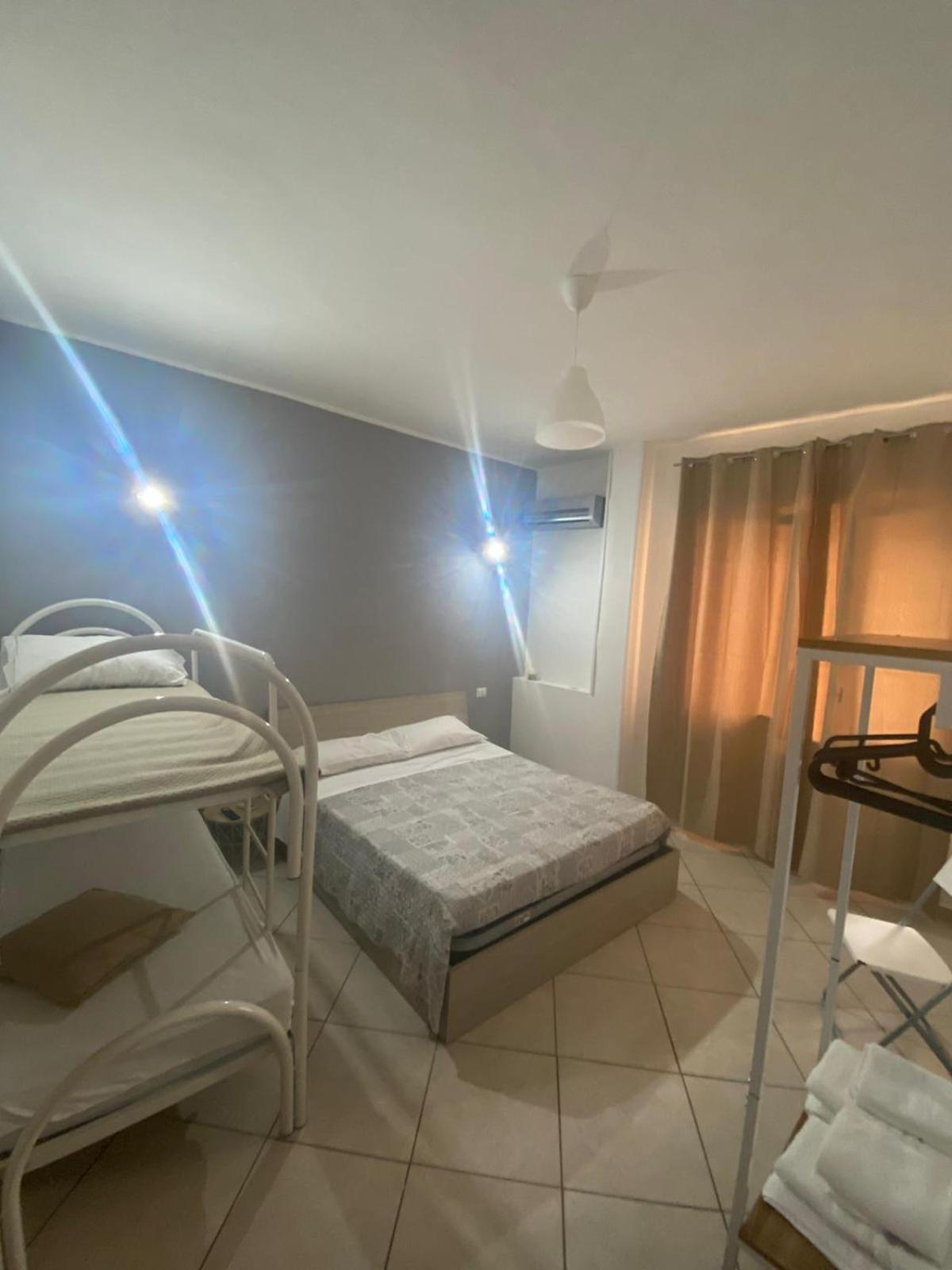 Bedroompompei With Free Parking Екстериор снимка