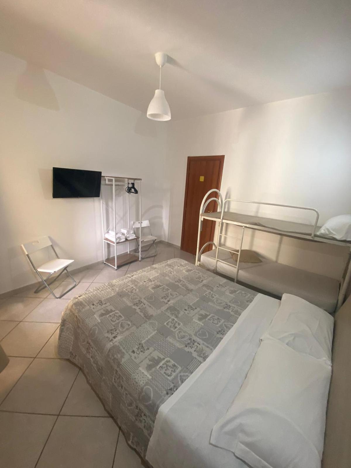 Bedroompompei With Free Parking Екстериор снимка